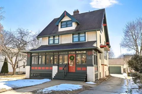 7211 Milwaukee, Wauwatosa, WI 53213