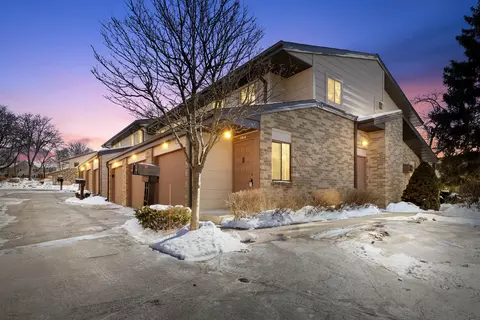 315 Cheviot Chase #6, Waukesha, WI 53186
