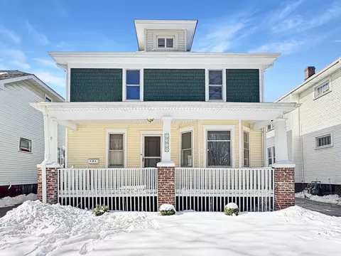 1908 Grand, Racine, WI 53403