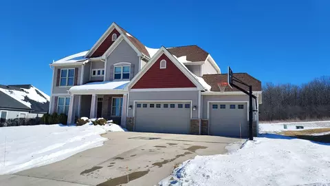 6592 S 46th, Franklin, WI 53132
