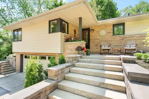 11702 N Silver, Mequon, WI 53097