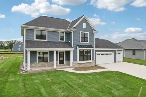w251n2328 Valleyview, Pewaukee, WI 53072