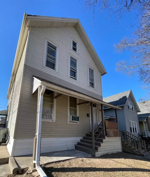 819 S 36th, Milwaukee, WI 53215