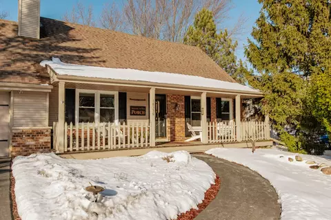 n83w18356 Le Mons, Menomonee Falls, WI 53051