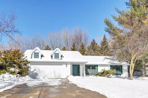 1180 Bay Breeze, Suamico, WI 54173