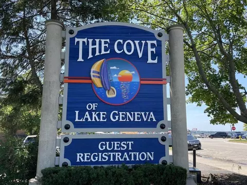 111 Center #118, Lake Geneva, WI 53147