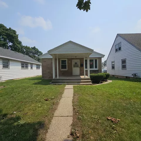 4074 N 86th, Milwaukee, WI 53222