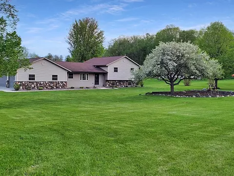 w6275 County Road Mm, Rhine, WI 53020