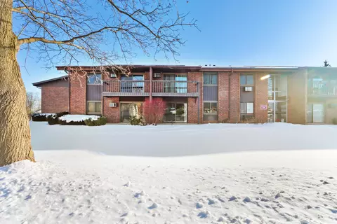 1270 Wisconsin #202A, Lake Geneva, WI 53147