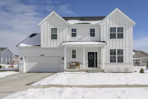 w241n5626 Simona, Sussex, WI 53089