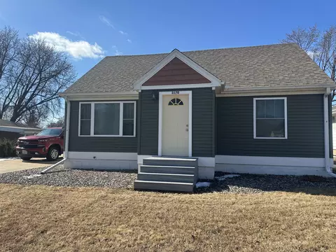 3170 28th, La Crosse, WI 54601