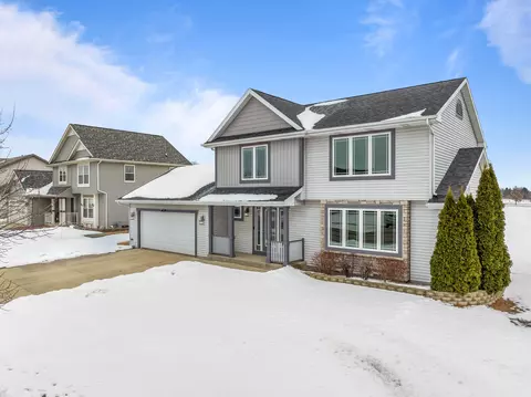 123 Betzer, Delavan, WI 53115