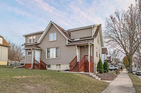 706 S 34th #706A, Milwaukee, WI 53215