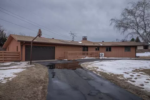 n2402 Briarwood Avenue, Shelby, WI 54601