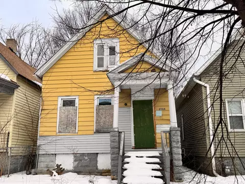 2966 N 23rd, Milwaukee, WI 53206