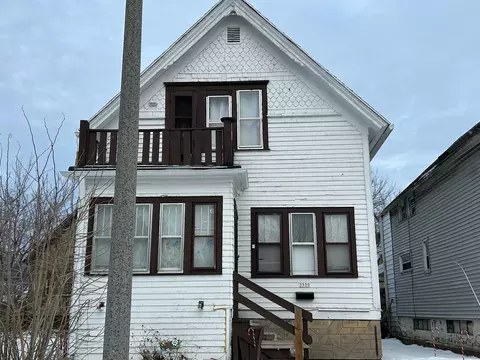 3550 N 11th, Milwaukee, WI 53206