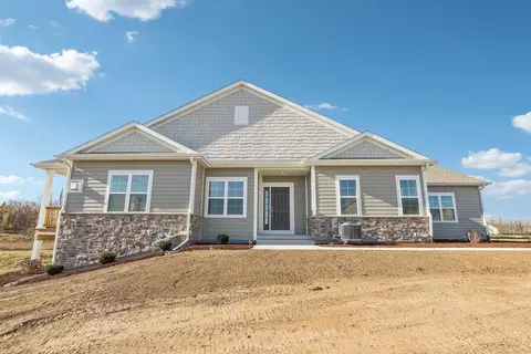 w142n11247 Wrenwood #35- 13, Germantown, WI 53022