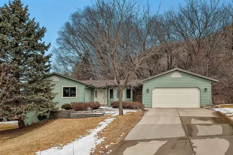 3655 Bentwood, La Crosse, WI 54601