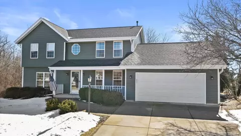 2037 W Saint Johns, Oak Creek, WI 53154