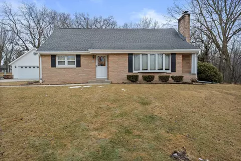 8060 S 68th, Franklin, WI 53132