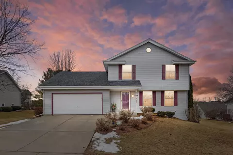 2308 N University, Waukesha, WI 53188