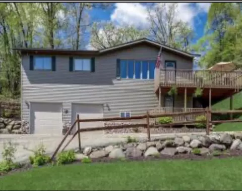 8110 Fishman, Burlington, WI 53105