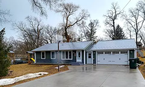 415 Anemone, Palmyra, WI 53156