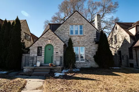 3937 N 52nd, Milwaukee, WI 53216