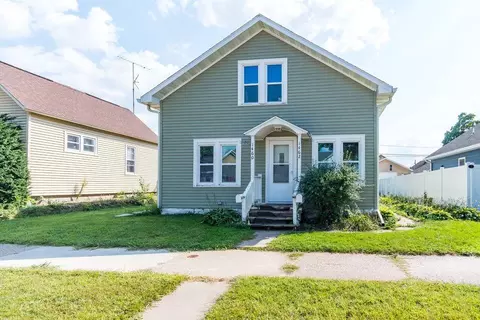 1460 Redfield, La Crosse, WI 54601