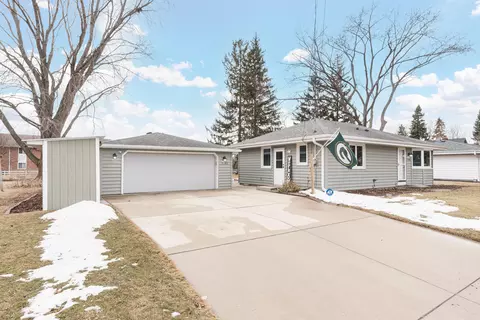 1101 W Main, Watertown, WI 53094