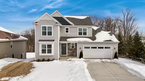 642 Yellowstone, Hartford, WI 53027