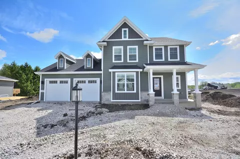 w198n5372 Boxwood, Menomonee Falls, WI 53051