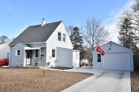 5360 N 52nd, Milwaukee, WI 53218
