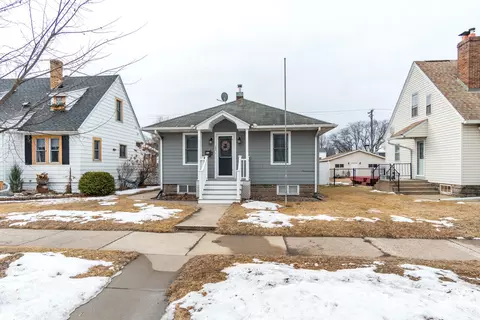 2409 Prospect, La Crosse, WI 54603