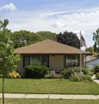 4326 N 100th, Milwaukee, WI 53222