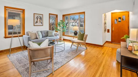 2850 S 46th, Milwaukee, WI 53219