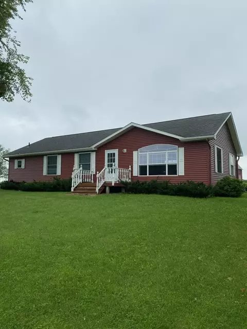 25954 County Road 15, Winona, MN 55987
