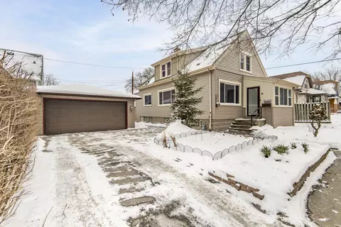 169 E Montana, Milwaukee, WI 53207