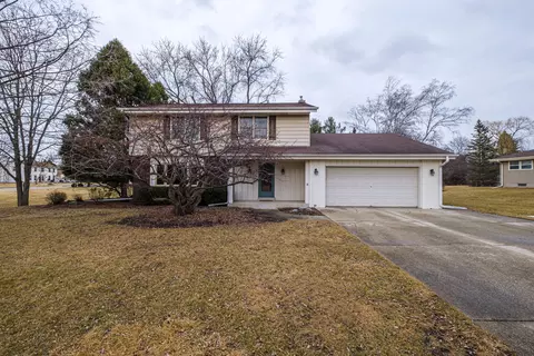 3635 Crestview, Brookfield, WI 53005