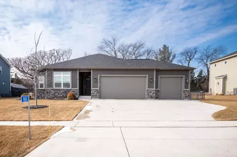 901 Fairway, Twin Lakes, WI 53181