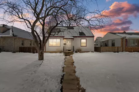 3049 N 82nd, Milwaukee, WI 53222
