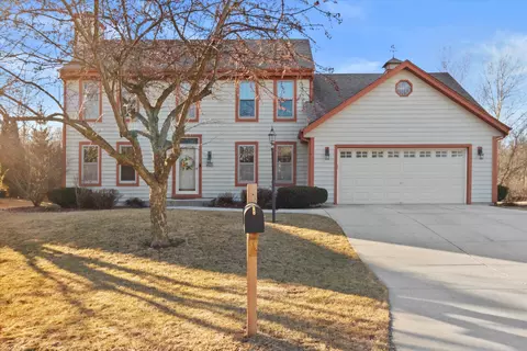 w145n5417 Thornhill, Menomonee Falls, WI 53051