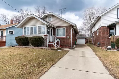 7526 10th, Kenosha, WI 53143