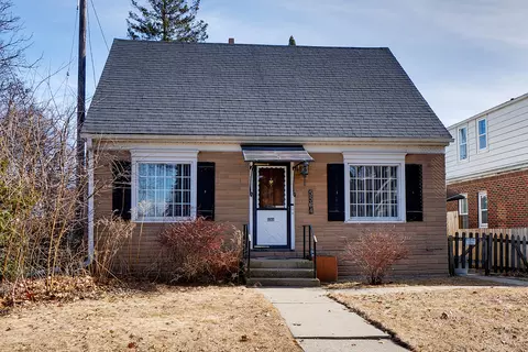 5564 N 32nd, Milwaukee, WI 53209