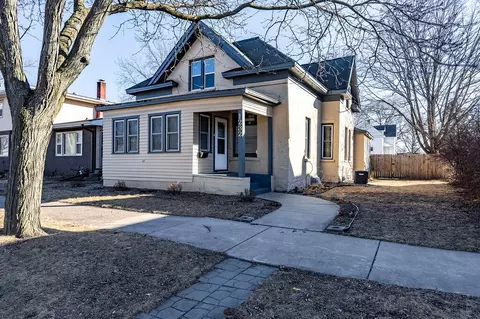 1232 Adams, La Crosse, WI 54601