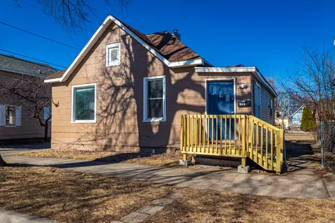 419 Johnson, La Crosse, WI 54601