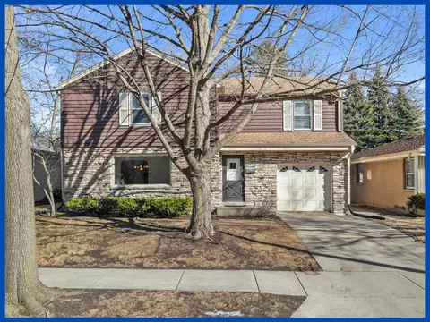 5770 N Crestwood, Glendale, WI 53209