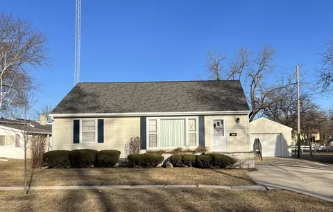 310 S Whitewater, Jefferson, WI 53549