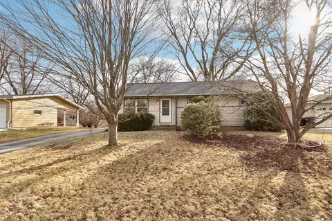 5313 W Goodrich, Brown Deer, WI 53223