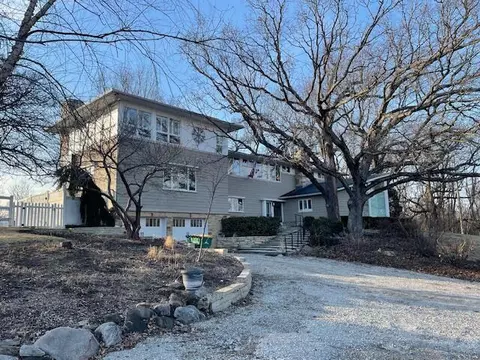 2108 Knob, Burlington, WI 53105